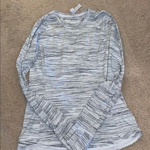 Lulu lemon pull over
